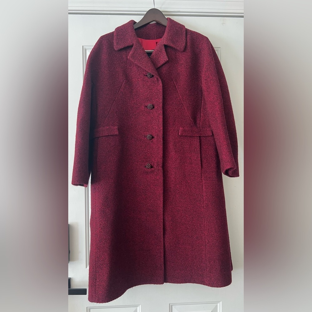 Elegant Burgundy Women's Coat